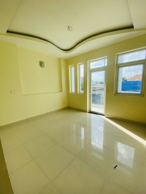 bán nhà mặt tiền phường bình hưng hòa a