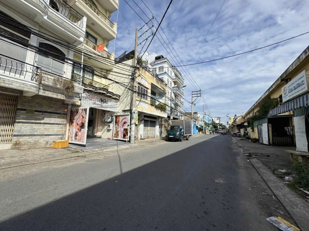 Bán nhà Bình Tân