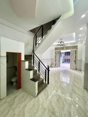 bán nhà phường bình hưng hòa a