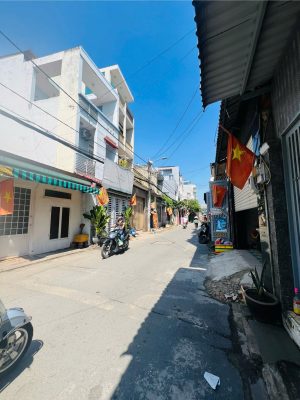 Bán Nhà Hẻm 208 Đường Số 5
