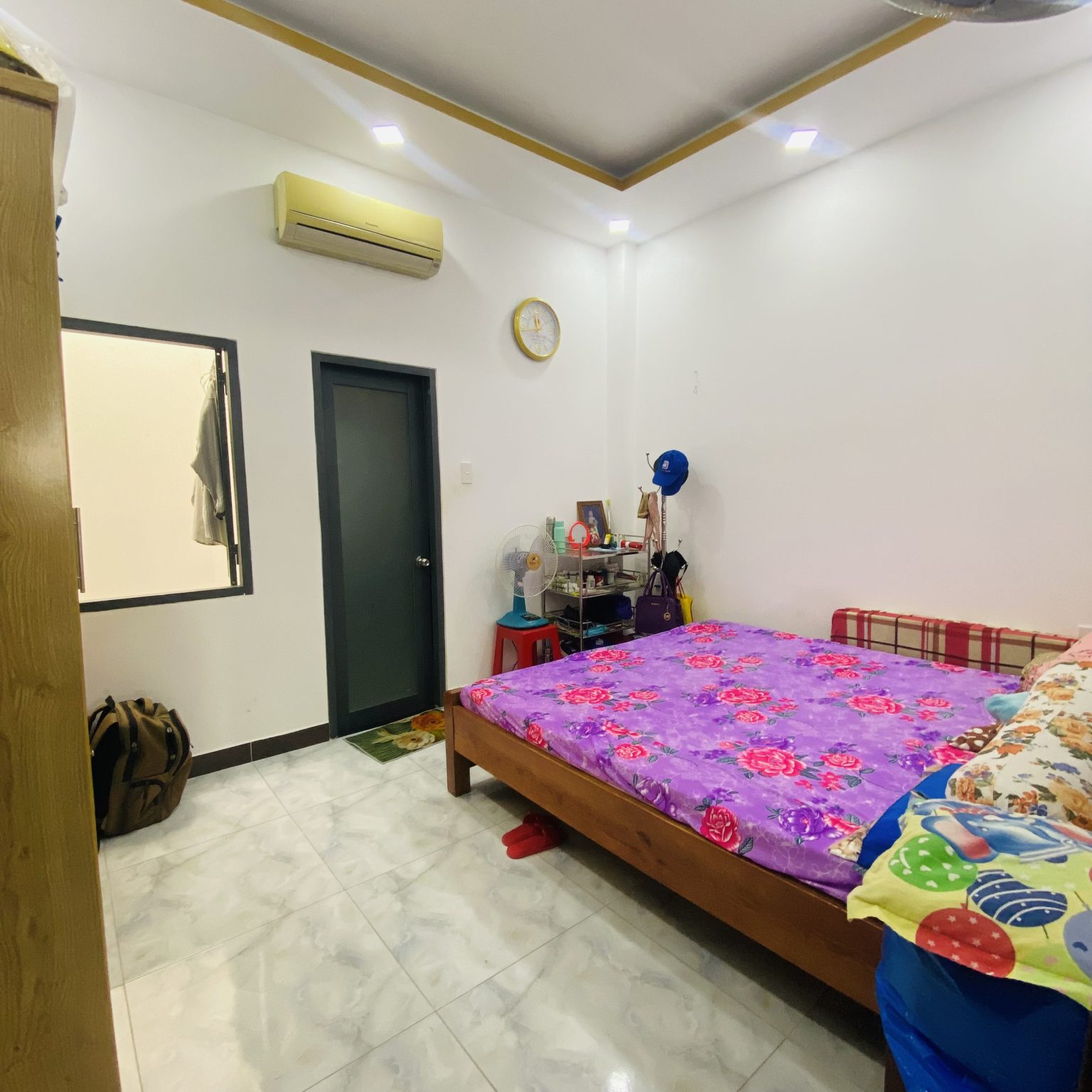 nhà mới đường Lê Văn Quới