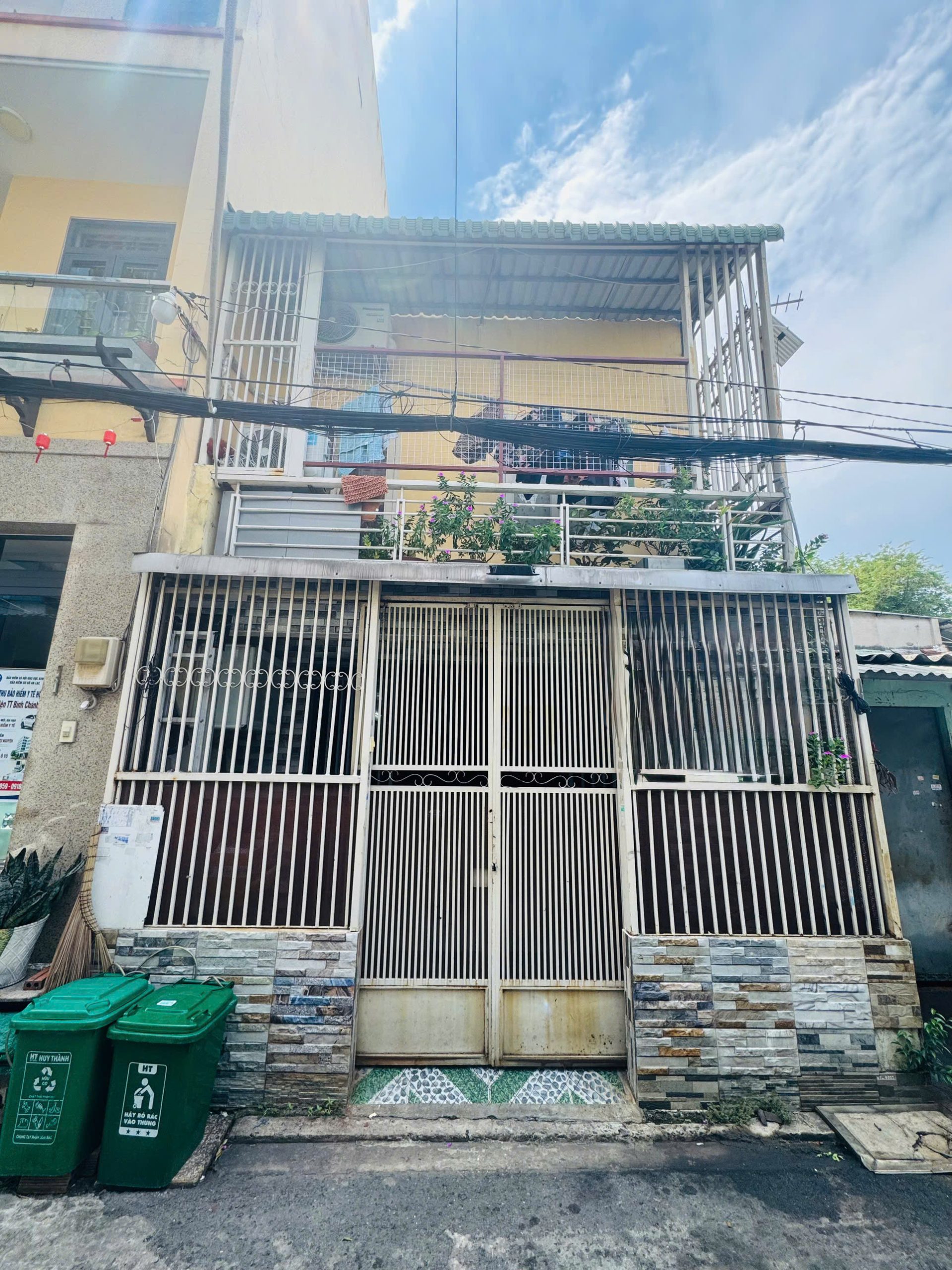 Bán Nhà Hẻm 82 Lê Văn Quới
