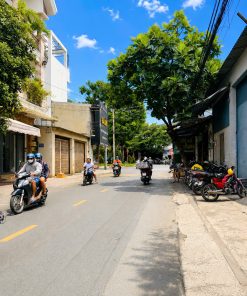 nhà mặt tiền Kênh Nước Đen