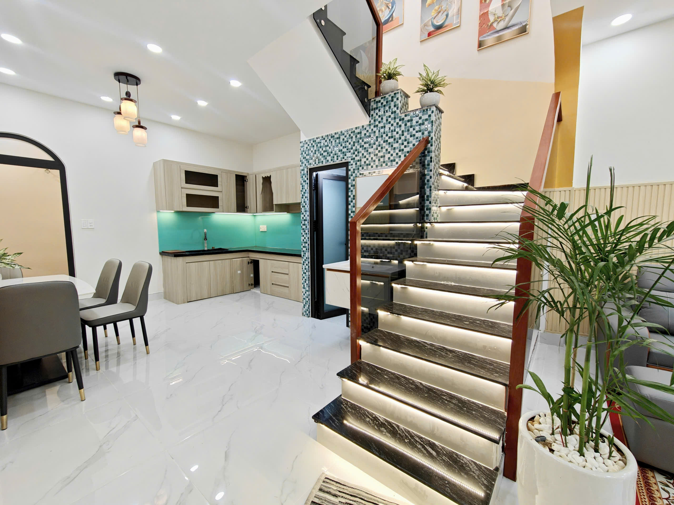 z7762796605481_423c5043dbb45733b871e2621014fb7f nhà đẹp Hương Lộ 3